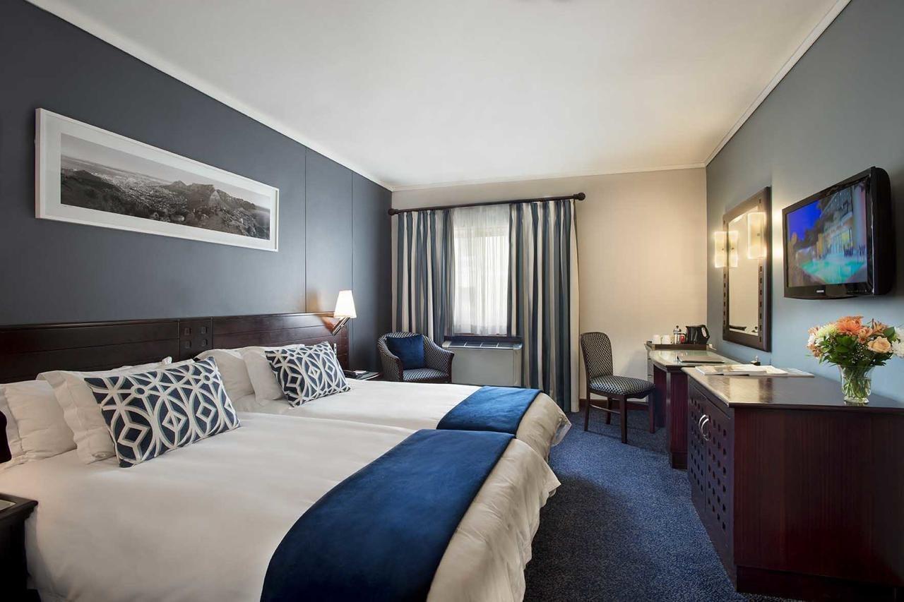 Hotel The Commodore Cape Town